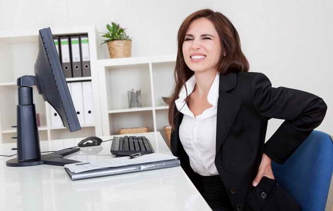 mal de dos dû à l'ostéochondrose thoracique